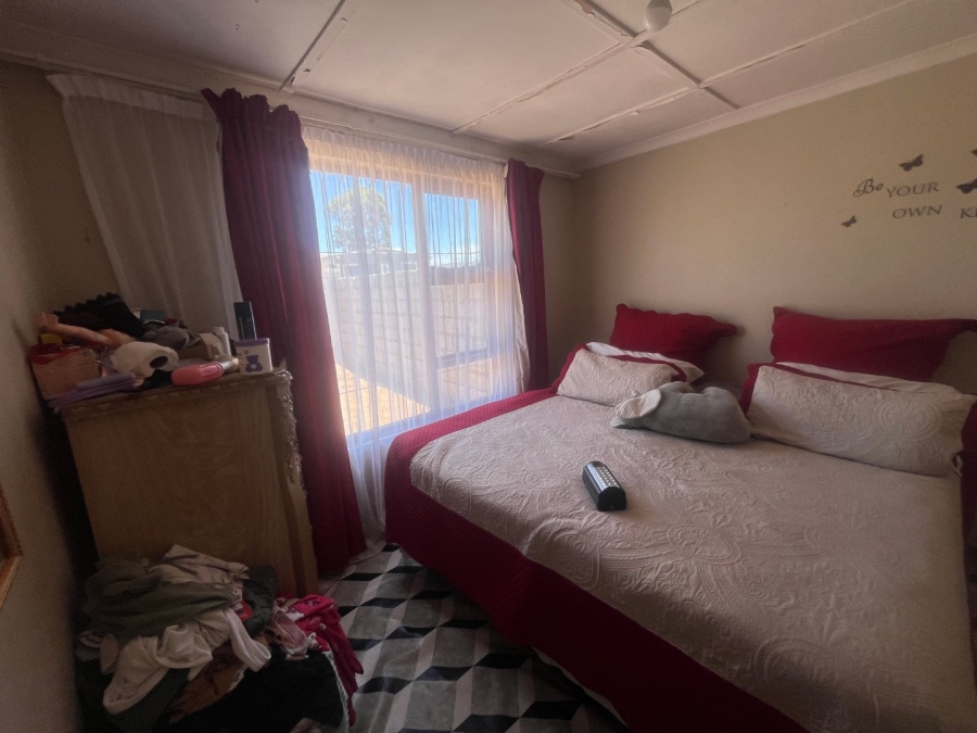 2 Bedroom Property for Sale in Zwide Eastern Cape